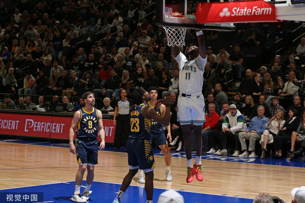 他以健壮的 他以健壮的